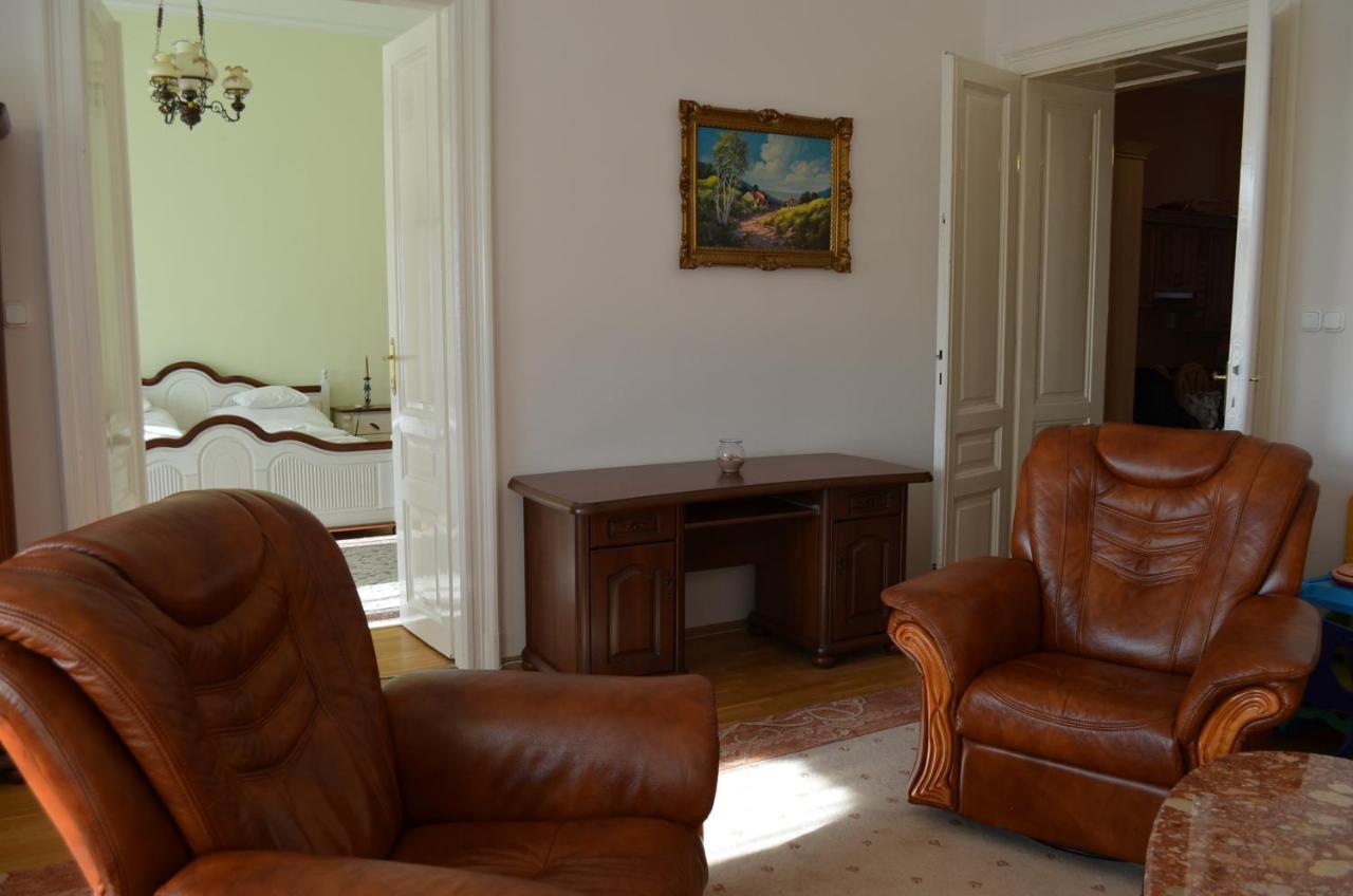 Gabriella Szallas Tabor Utca 5 Szeged Extérieur photo
