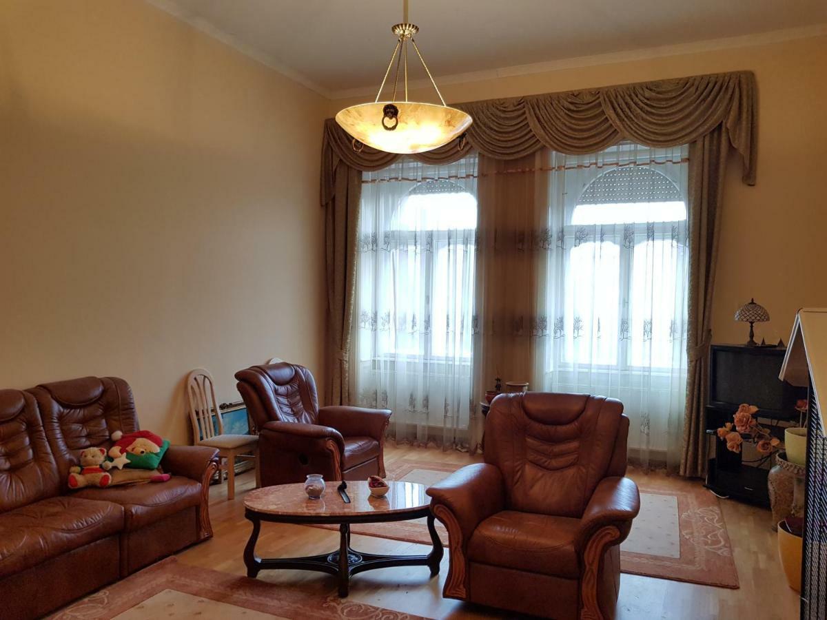 Gabriella Szallas Tabor Utca 5 Szeged Extérieur photo